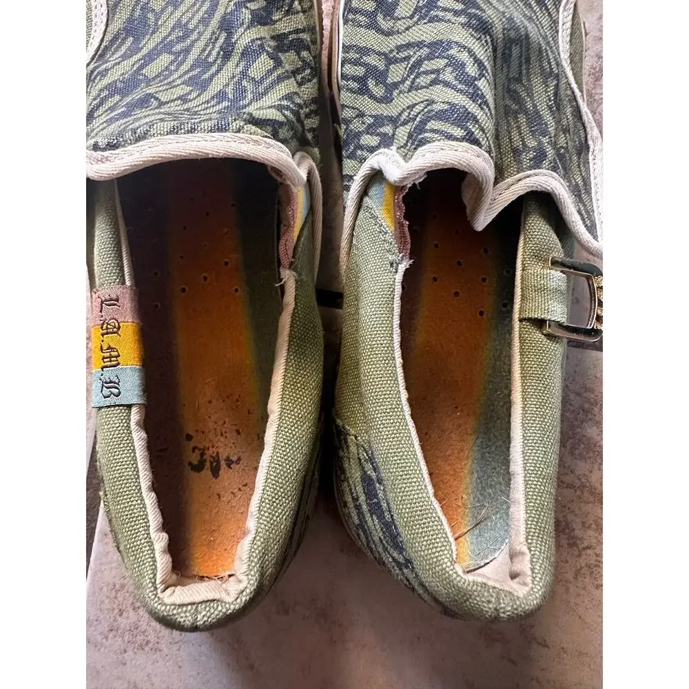 LAMB By Gwen Stefani Slip On Sneakers Army Green Printed Women's Size 9 L.A.M.B.